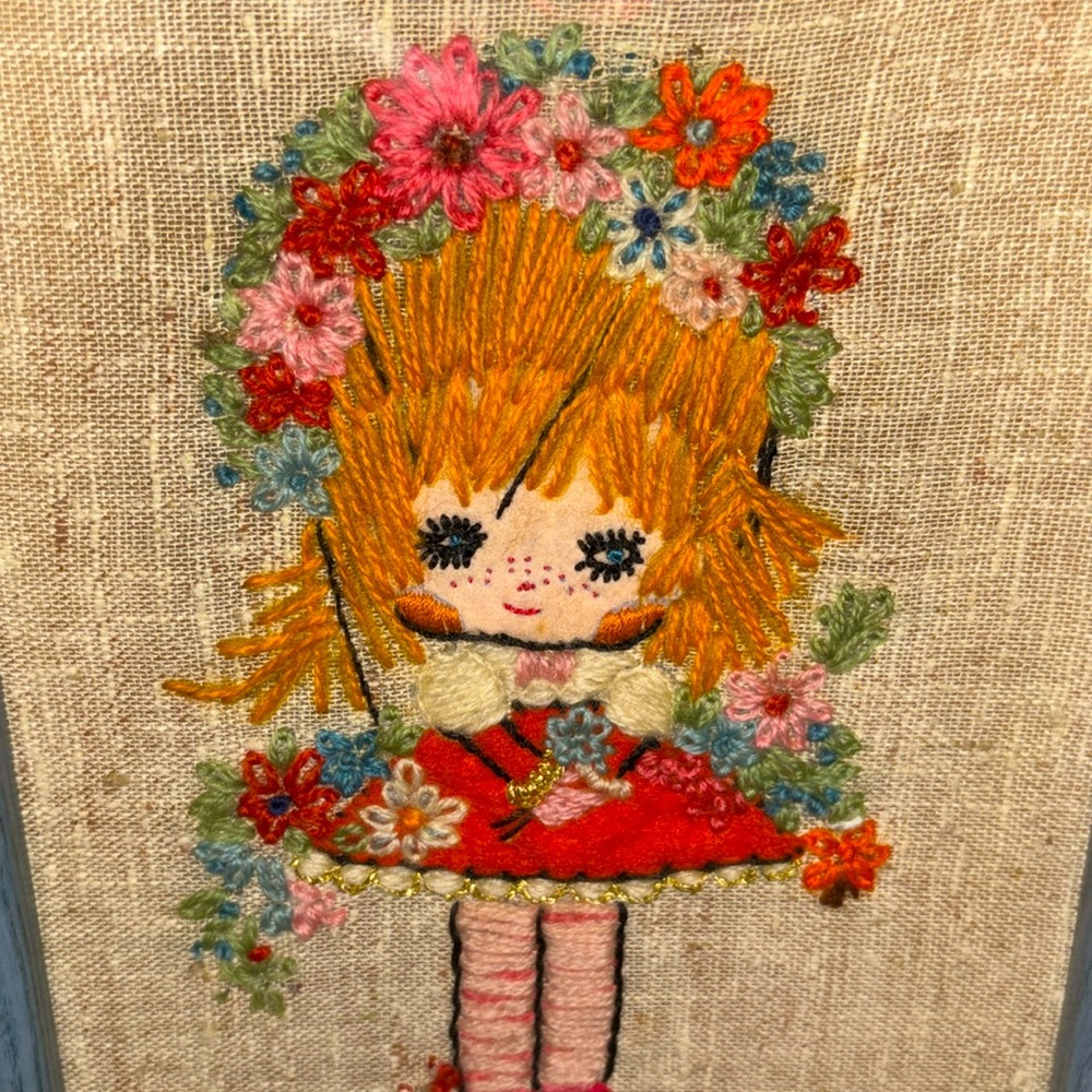 Vintage MCM Crewel Embroidery Barbara Keane's BIG EYES Boy & Girl Pair Art Work - Picture 4 of 11